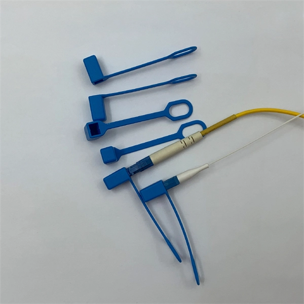 Why doesn t China Unicom s fiber optic cable have a splitter 