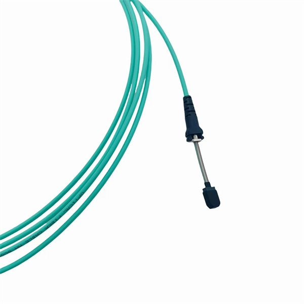 Manufacturer s OM5 hybrid optical and electrical cable