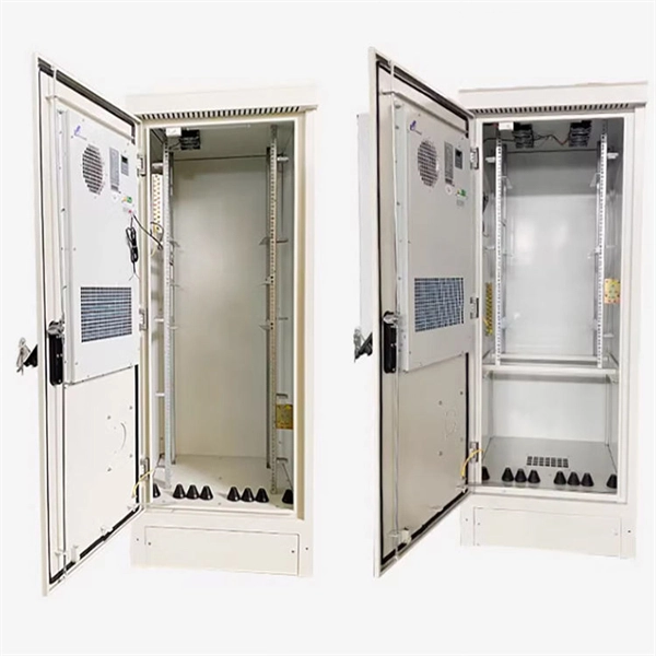 Fiber optic switch port SFP
